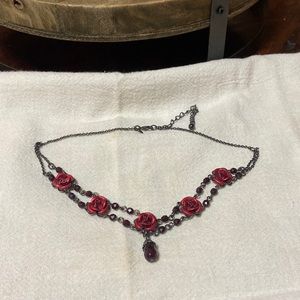 Rose choker